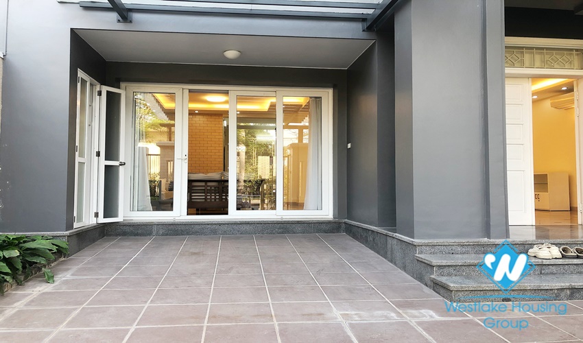 4 bedrooms, full furniture house in Ciputra Ha Noi for rent.